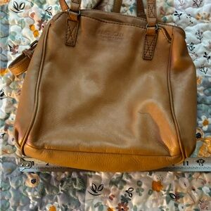 AMERICAN LEATHER PURSE, PRE OWNED